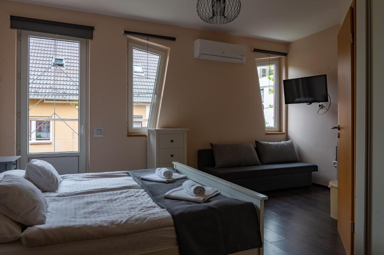 شيوفوك Accomo Apartmanhaz المظهر الخارجي الصورة