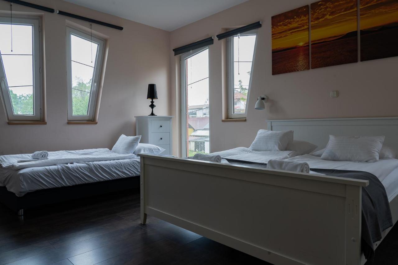 شيوفوك Accomo Apartmanhaz المظهر الخارجي الصورة