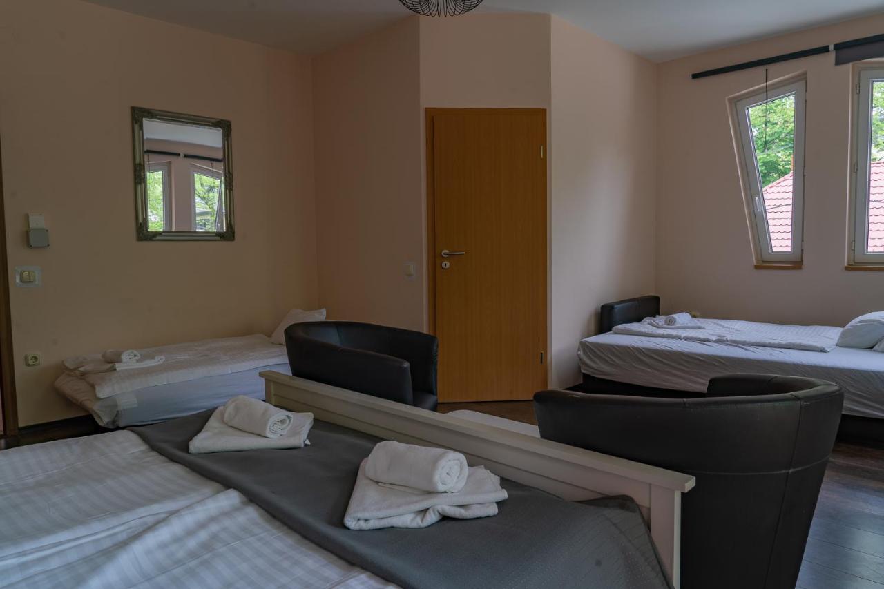 شيوفوك Accomo Apartmanhaz المظهر الخارجي الصورة